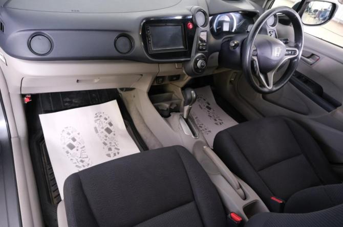 Honda Insight II с пробегом 2009 года, цена 879 000 рублей, 133500 км, хэтчбек, Автокод Объявления