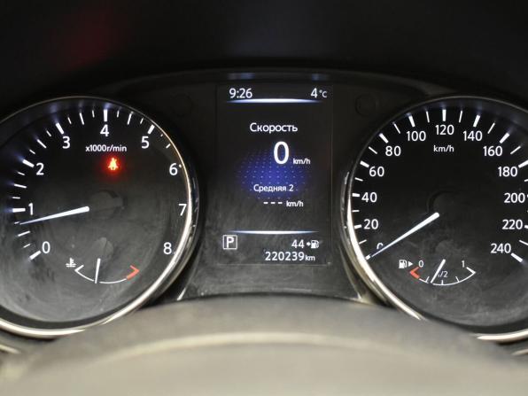 Nissan Qashqai II с пробегом 2018 года, цена 1 420 000 рублей, 220238 км, внедорожник, Автокод Объявления