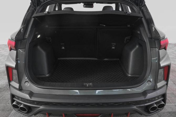 Geely Coolray I Рестайлинг с пробегом 2024 года, цена 2 329 000 рублей, 17000 км, внедорожник, Автокод Объявления