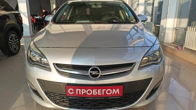 Opel Astra J Рестайлинг с пробегом 2013 года, цена 613 000 рублей, 283000 км, хэтчбек, Автокод Объявления