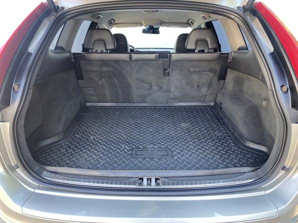 Volvo XC60 I Рестайлинг с пробегом 2014 года, цена 1 800 000 рублей, 260968 км, внедорожник, Автокод Объявления
