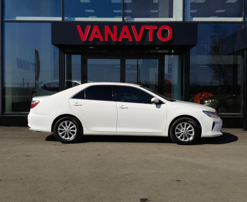 Toyota Camry VII (XV50) Рестайлинг Азнакаево  - изображение 6