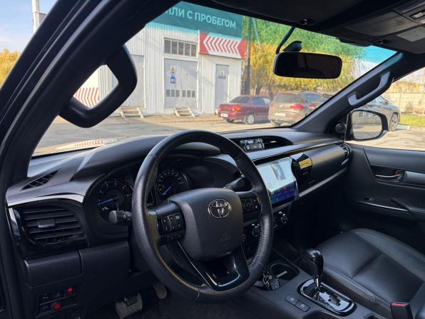 Toyota Hilux VIII Рестайлинг 2 с пробегом 2020 года, цена 4 500 000 рублей, 253846 км, offers.body_type.unknown, Автокод Объявления
