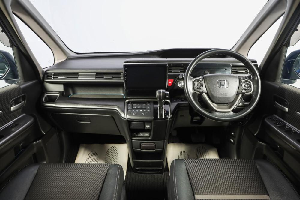 Honda Stepwgn V Новосибирск  - изображение 9