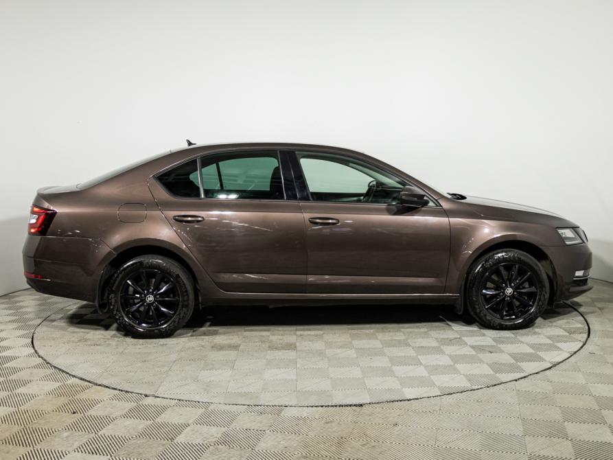 Skoda Octavia III (A7) Рестайлинг Санкт-Петербург  - изображение 4