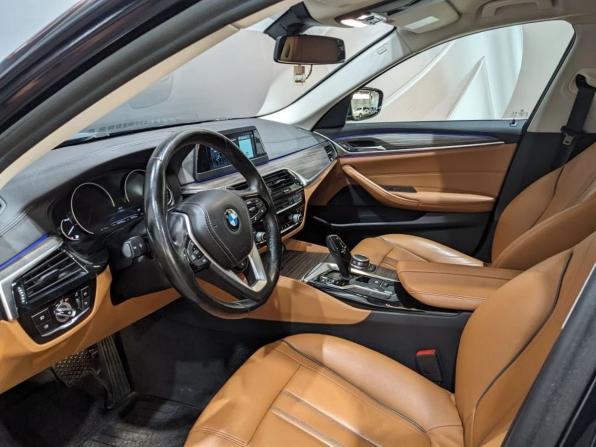 BMW 5 серии VII (G30/G31/G38) с пробегом 2018 года, цена 3 320 000 рублей, 125192 км, седан, Автокод Объявления