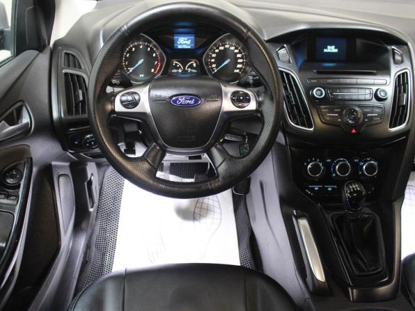 Ford Focus III с пробегом 2012 года, цена 582 400 рублей, 261700 км, седан, Автокод Объявления
