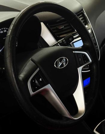 Hyundai Solaris I с пробегом 2011 года, цена 650 000 рублей, 121050 км, хэтчбек, Автокод Объявления
