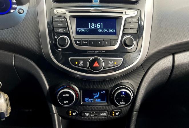 Hyundai Solaris I Рестайлинг с пробегом 2015 года, цена 1 260 000 рублей, 113325 км, седан, Автокод Объявления