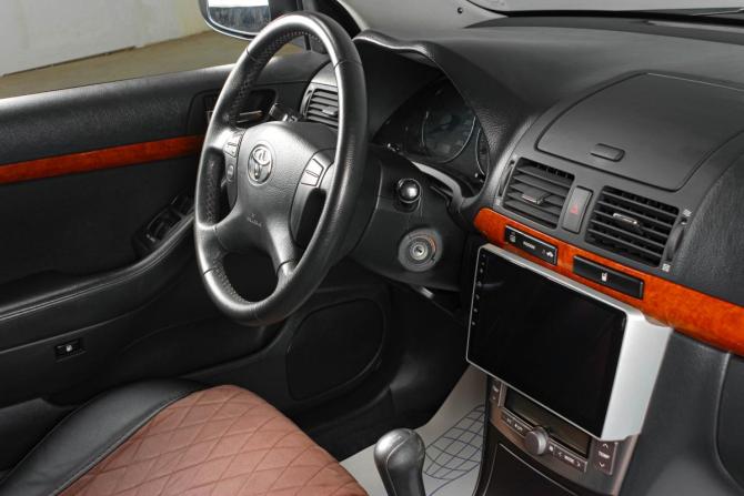 Toyota Avensis II Рестайлинг с пробегом 2007 года, цена 1 049 000 рублей, 208000 км, седан, Автокод Объявления