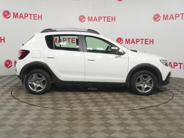 Renault Sandero II Рестайлинг с пробегом 2019 года, цена 1 098 000 рублей, 79234 км, хэтчбек, Автокод Объявления