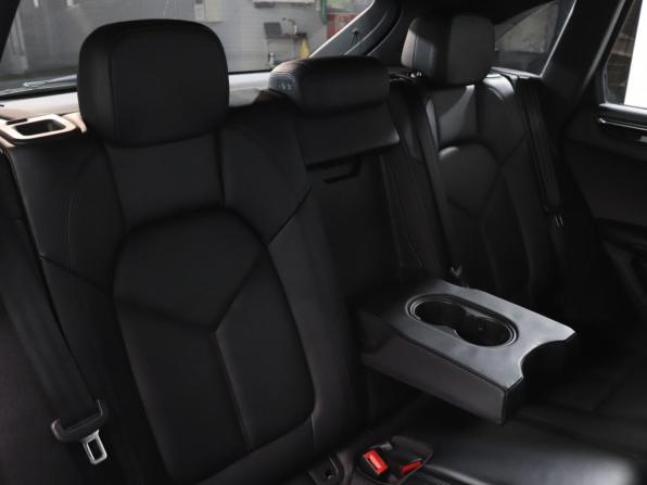 Porsche Macan I с пробегом 2015 года, цена 2 850 000 рублей, 86952 км, внедорожник, Автокод Объявления