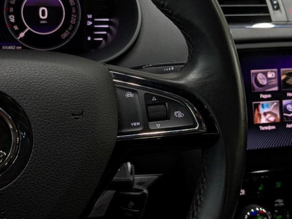 Skoda Octavia III (A7) Рестайлинг с пробегом 2019 года, цена 2 210 000 рублей, 65479 км, лифтбек, Автокод Объявления