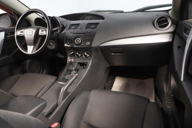 Mazda 3 II (BL) Рестайлинг с пробегом 2012 года, цена 1 169 000 рублей, 136050 км, хэтчбек, Автокод Объявления