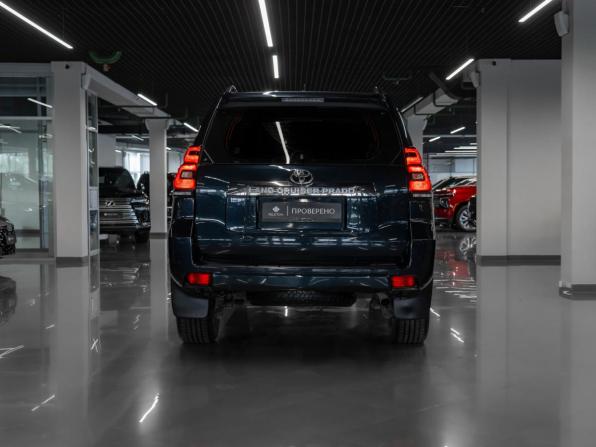 Toyota Land Cruiser Prado 150 Series Рестайлинг 2 с пробегом 2018 года, цена 4 850 000 рублей, 207932 км, внедорожник, Автокод Объявления