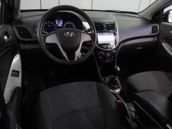 Hyundai Solaris I Рестайлинг с пробегом 2014 года, цена 799 000 рублей, 195313 км, седан, Автокод Объявления