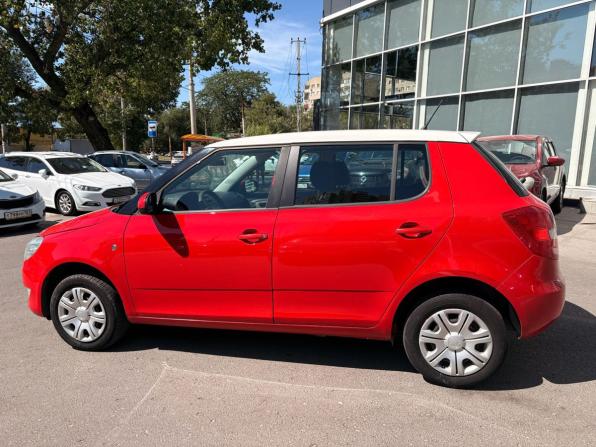 Skoda Fabia II Рестайлинг с пробегом 2012 года, цена 750 000 рублей, 189857 км, хэтчбек, Автокод Объявления