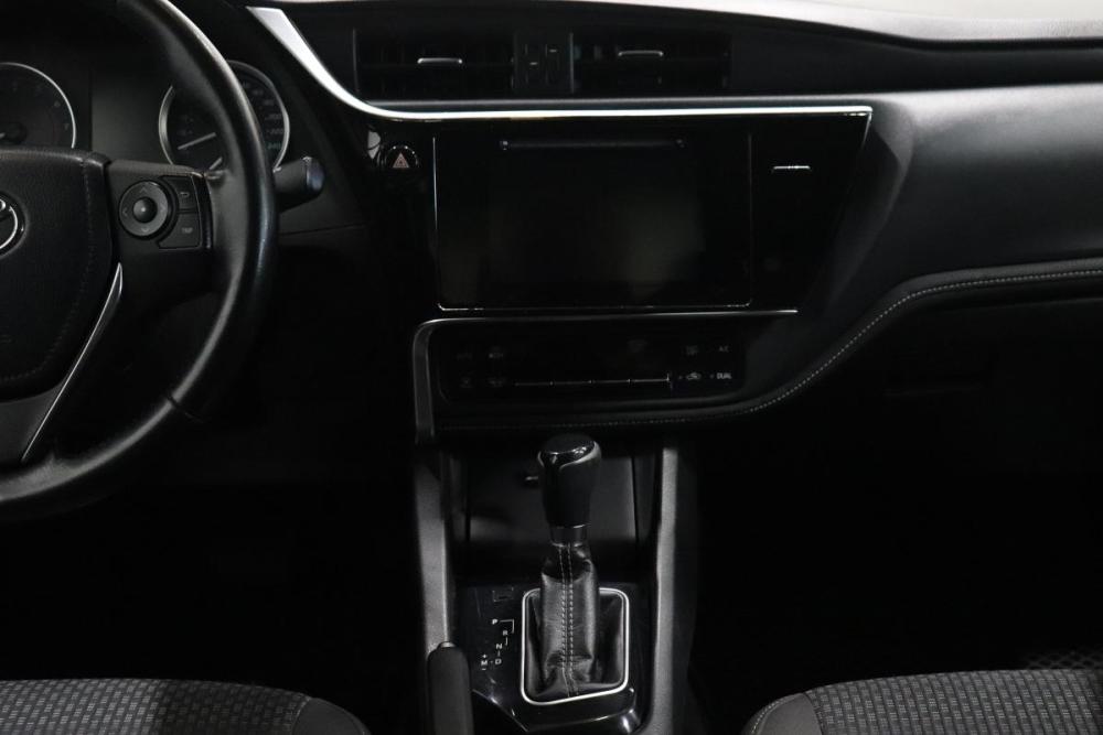 Toyota Corolla XI (E160 E170 E180) Рестайлинг 1 Ульяновск  - изображение 9