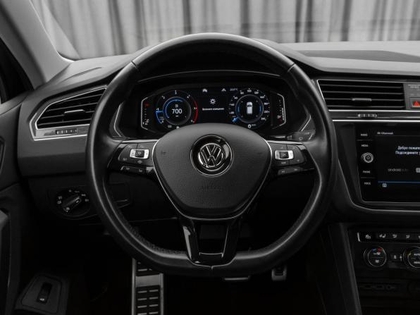 Volkswagen Tiguan II с пробегом 2020 года, цена 2 990 000 рублей, 83936 км, внедорожник, Автокод Объявления