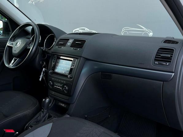 Skoda Yeti I Рестайлинг с пробегом 2017 года, цена 1 497 800 рублей, 113006 км, внедорожник, Автокод Объявления