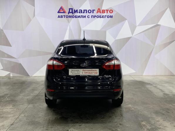 Ford Fiesta Mk6 Рестайлинг с пробегом 2016 года, цена 660 000 рублей, 250638 км, седан, Автокод Объявления