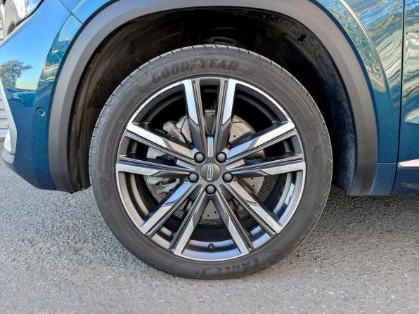 Geely Monjaro I с пробегом 2023 года, цена 3 300 000 рублей, 34961 км, внедорожник, Автокод Объявления