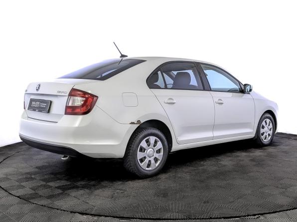 Skoda Rapid I Рестайлинг с пробегом 2019 года, цена 815 000 рублей, 257323 км, лифтбек, Автокод Объявления