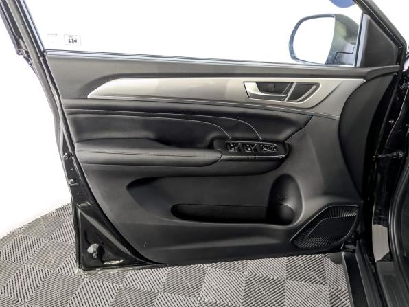 Haval M6 II с пробегом 2024 года, цена 1 850 000 рублей, 11124 км, внедорожник, Автокод Объявления