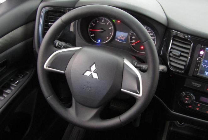 Mitsubishi Outlander III с пробегом 2014 года, цена 1 290 000 рублей, 186988 км, внедорожник, Автокод Объявления