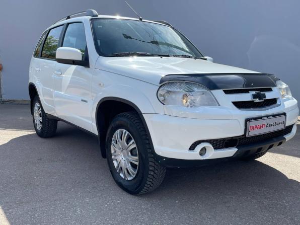 Chevrolet Niva I Рестайлинг с пробегом 2016 года, цена 735 000 рублей, 90109 км, внедорожник, Автокод Объявления