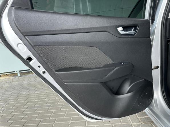 Hyundai Solaris II с пробегом 2019 года, цена 1 310 000 рублей, 153613 км, седан, Автокод Объявления