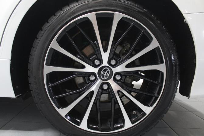 Toyota Camry VIII (XV70) с пробегом 2019 года, цена 2 709 000 рублей, 101721 км, седан, Автокод Объявления