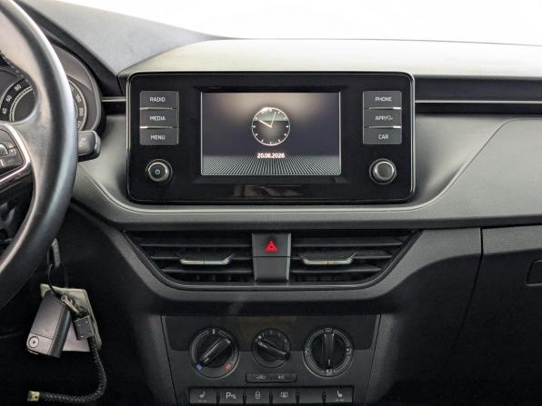 Skoda Rapid II с пробегом 2021 года, цена 1 300 000 рублей, 154473 км, лифтбек, Автокод Объявления