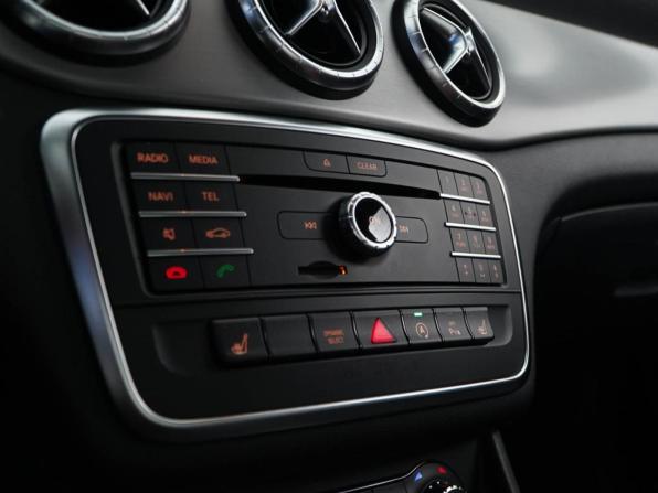 Mercedes-Benz CLA I (C117 X117) с пробегом 2015 года, цена 2 149 077 рублей, 66751 км, седан, Автокод Объявления