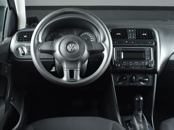 Volkswagen Polo V с пробегом 2014 года, цена 999 995 рублей, 140102 км, седан, Автокод Объявления