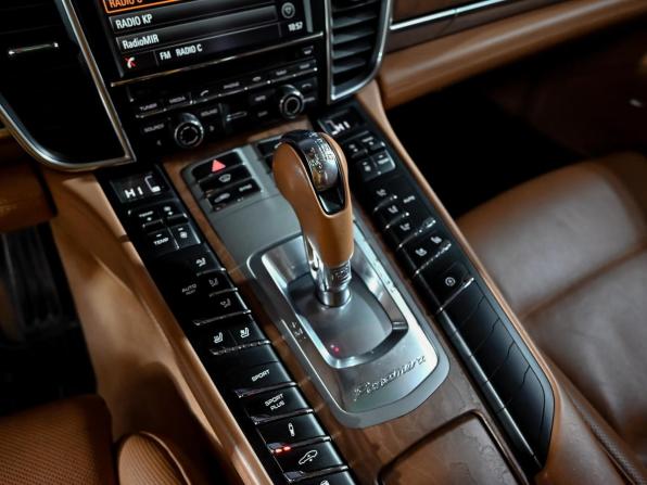 Porsche Panamera I Рестайлинг с пробегом 2013 года, цена 2 950 000 рублей, 146591 км, лифтбек, Автокод Объявления
