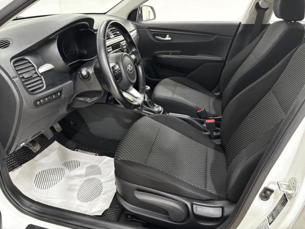 Kia Rio IV с пробегом 2017 года, цена 930 000 рублей, 202208 км, седан, Автокод Объявления