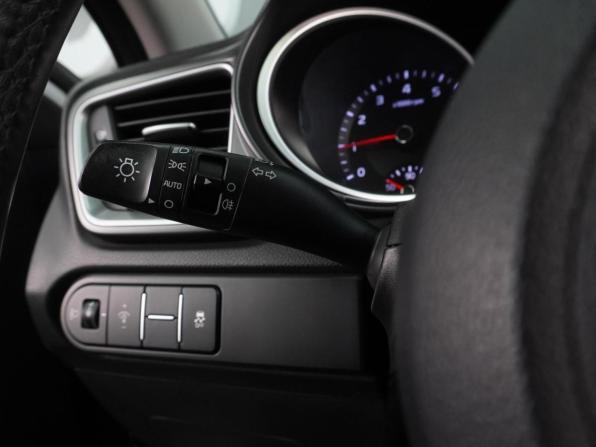 Kia Ceed III с пробегом 2019 года, цена 1 649 000 рублей, 86003 км, хэтчбек, Автокод Объявления