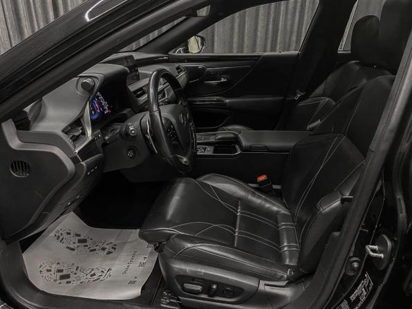 Lexus ES VII с пробегом 2020 года, цена 3 499 000 рублей, 120000 км, седан, Автокод Объявления