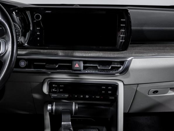 Kia K5 III с пробегом 2022 года, цена 2 915 000 рублей, 48629 км, седан, Автокод Объявления