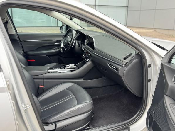 Hyundai Sonata VIII (DN8) с пробегом 2021 года, цена 1 800 000 рублей, 136930 км, седан, Автокод Объявления