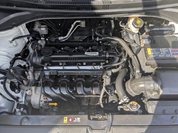 Hyundai Solaris II Рестайлинг с пробегом 2022 года, цена 1 635 000 рублей, 87845 км, седан, Автокод Объявления