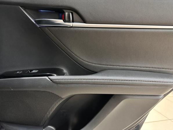 Toyota Camry VIII (XV70) с пробегом 2018 года, цена 2 165 000 рублей, 213605 км, седан, Автокод Объявления