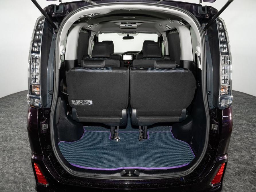 Toyota Voxy III (R80) Иркутск  - изображение 19