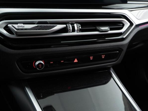 BMW 3 серии VII (G2x) Рестайлинг с пробегом 2024 года, цена 5 881 077 рублей, 18798 км, седан, Автокод Объявления