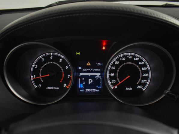 Mitsubishi Outlander II Рестайлинг с пробегом 2011 года, цена 754 000 рублей, 296186 км, внедорожник, Автокод Объявления