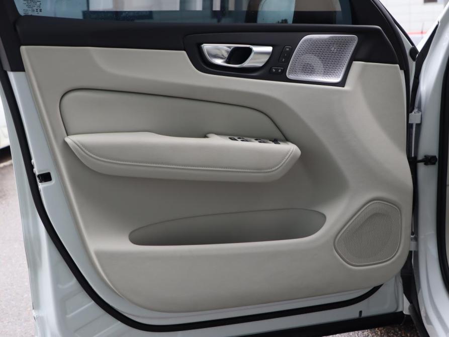 Volvo XC60 II Рестайлинг 2 Санкт-Петербург  - изображение 9