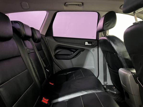 Ford Focus II Рестайлинг с пробегом 2010 года, цена 419 900 рублей, 489000 км, универсал, Автокод Объявления