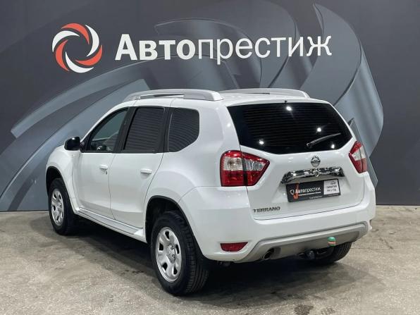 Nissan Terrano III (D10) с пробегом 2015 года, цена 995 000 рублей, 251511 км, внедорожник, Автокод Объявления