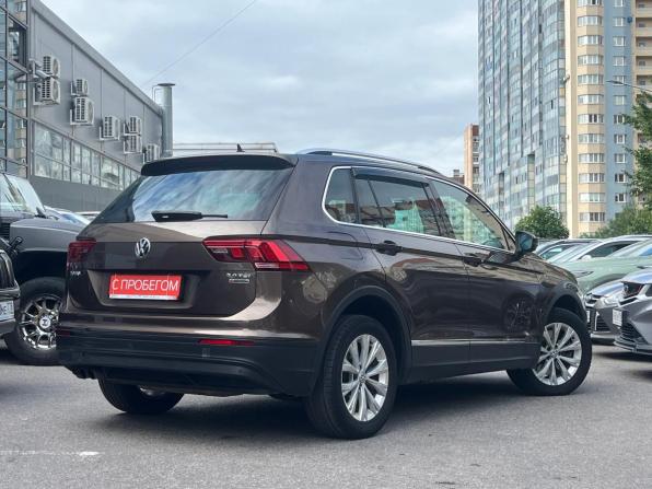 Volkswagen Tiguan II с пробегом 2017 года, цена 2 099 000 рублей, 217900 км, внедорожник, Автокод Объявления